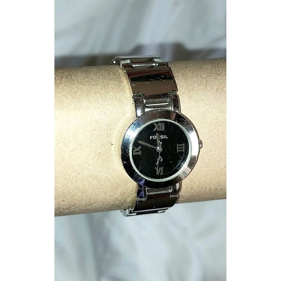 Fossil Women's F2 Silver Stainless Steel Quartz Watch - Picture 1 of 5